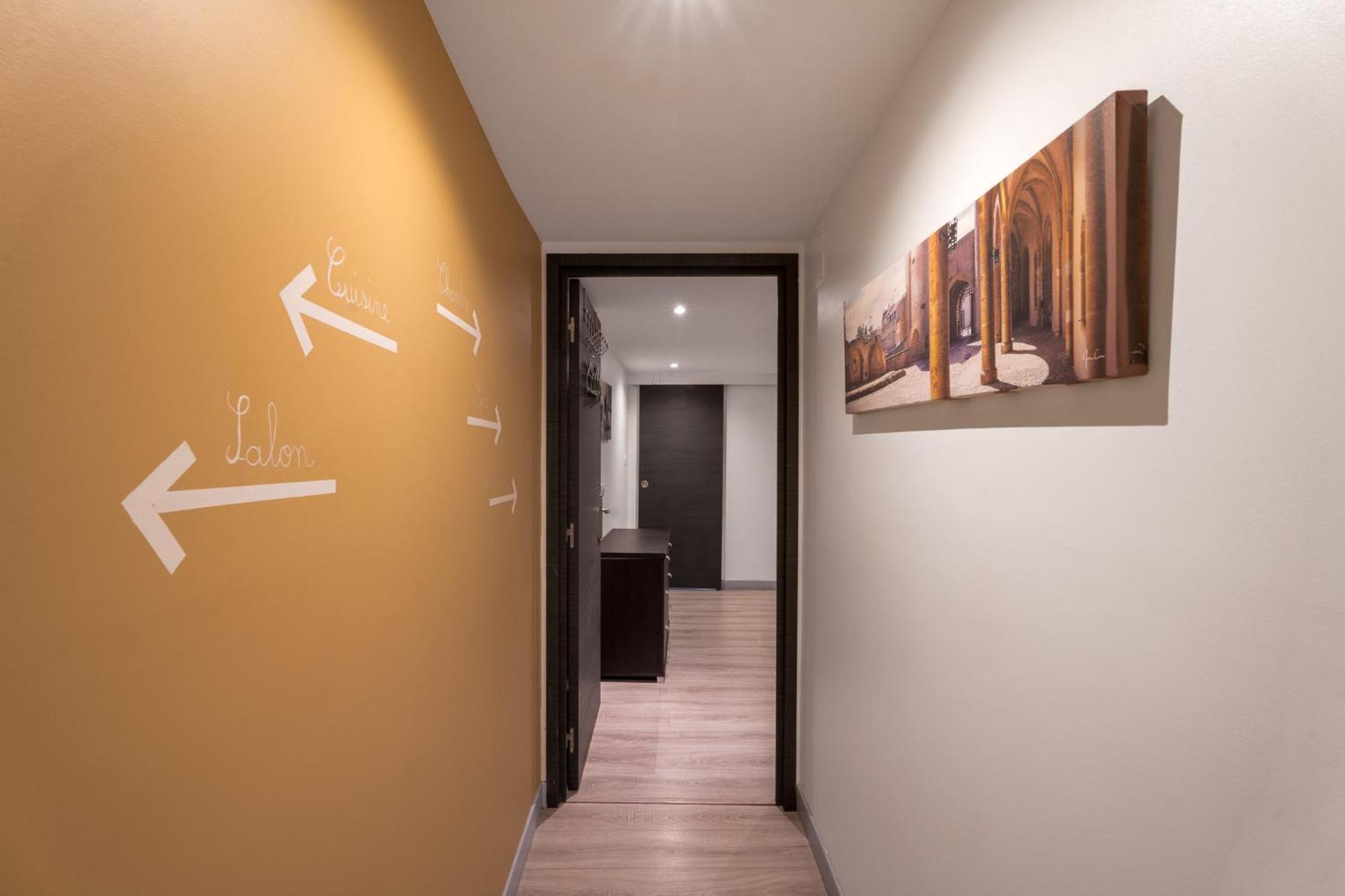 Appartement Spa Privatif Et Cinema Centre Ville Metz Exteriör bild